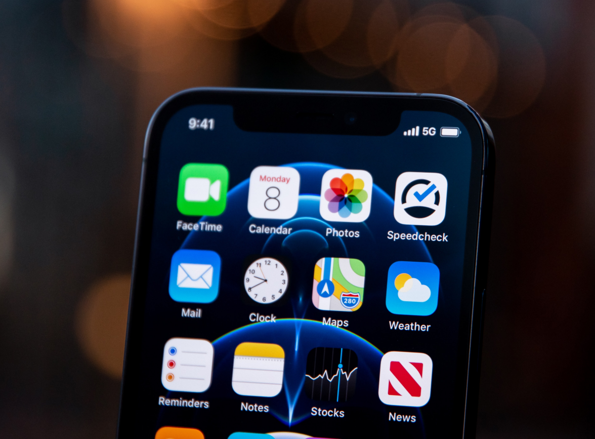 增城苹果手机维修分享为什么 iPhone 12 在冬季会自动关机 